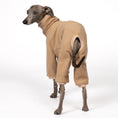 Bild in Galerie-Betrachter laden, Overall Iggy Camel – Hundekleidung für Dackel, Windspiele und Whippets – Rückenansicht