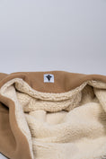 Bild in Galerie-Betrachter laden, Detailaufnahme Kuschelsack Camel mit Logo
