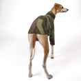 Bild in Galerie-Betrachter laden, Pullover Windhund Camouflage – Hundekleidung für Dackel, Windspiele und Whippets – Rückenansicht
